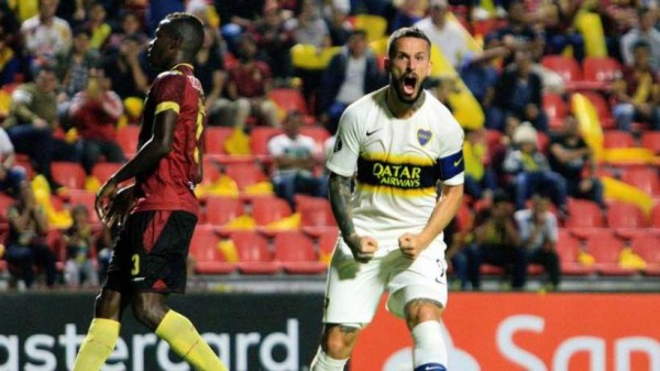 dario-bendetto-celebre-son-but-avec-boca-juniors-lors-d-un-match-de-copa-libertadores_257115.jpg